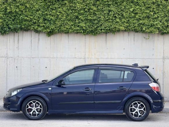 DERİCİ AUTO'DAN TEK DEĞİŞENLİ 2007 ASTRA