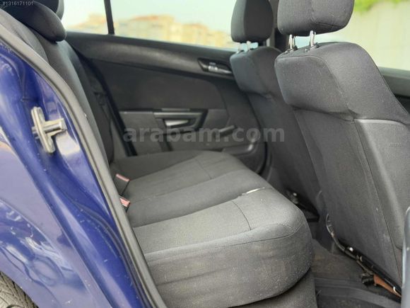 DERİCİ AUTO'DAN TEK DEĞİŞENLİ 2007 ASTRA