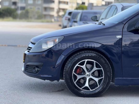 DERİCİ AUTO'DAN TEK DEĞİŞENLİ 2007 ASTRA