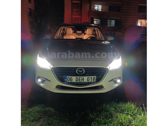 Sahibinden Mazda 3 1.5 SkyActive-G Power 2018 Model  132000 km Beyaz