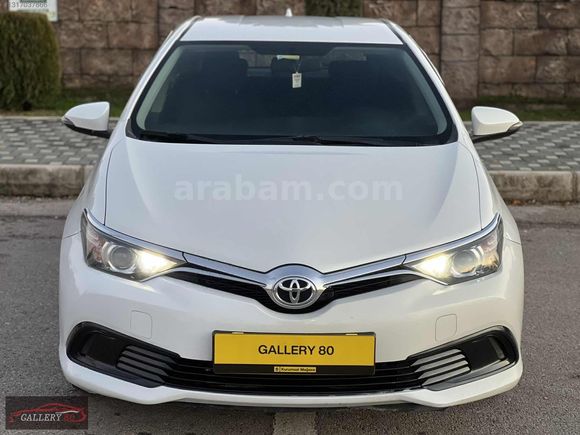 GALLERY 80'DEN 2017 TOYOTA AURİS 1.33 HATASIZ BOYASIZ LPG+EKRAN