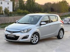 YENİ KASA OTOMATİK 100 KM İ20 SENSE FUL PAKET