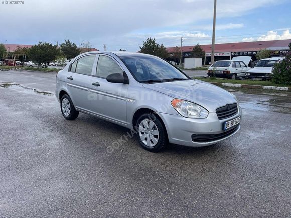 TEMİZ 1.4 DÜŞÜK KM AİLE ARACI