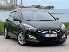 UMUT OTOMOTİV'DEN HYUNDAİ İ30 1.6 CRDİ ELİTE