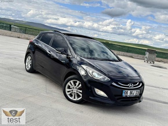 2012 HATASIZ CAM TAVAN OTOMATİK VİTES 1.6 CRDİ ELİTE FULL i30