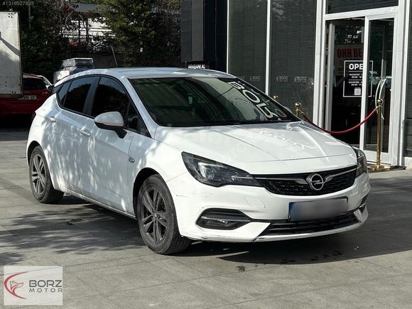 BORZ MOTOR'DAN 0.99 KREDİ 2020 OPEL ASTRA 1.5D-EDİTİON-OTOMATİK