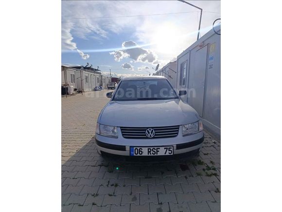 Sahibinden Volkswagen Passat 1.8 Highline 1999 Model