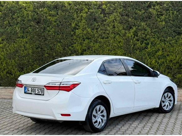 Galeriden Toyota Corolla 1.4 D-4D Touch 2018 Model Manisa