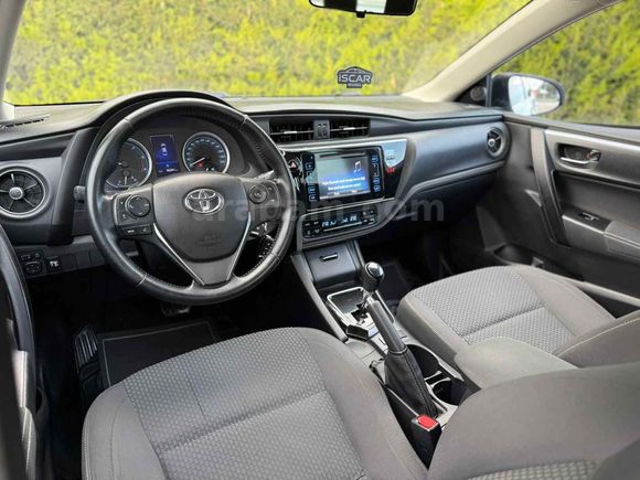 Galeriden Toyota Corolla 1.4 D-4D Touch 2018 Model Manisa