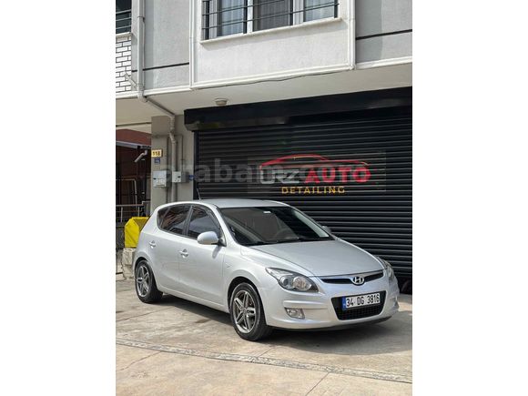 Sahibinden Hyundai i30 1.6 CRDi Team 2012 Model  275.000 km Gri (Gümüş)
