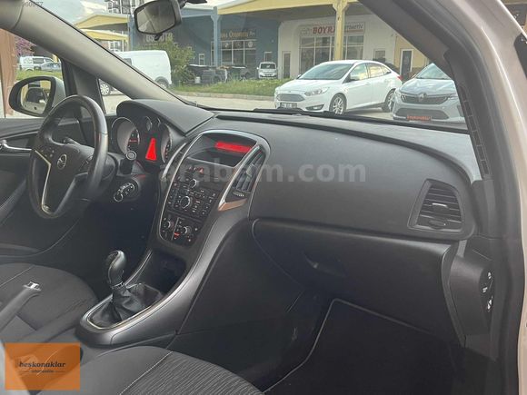 HATASIZ+BOYASIZ+DEĞİŞENSİZ OPEL ASTRA 1.6 EDİTİON PLUS