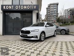 KONT 2025 FABIA 1.0 TSI PREMIUM 116 HP YENİ LOGO HATASIZ 6.100KM