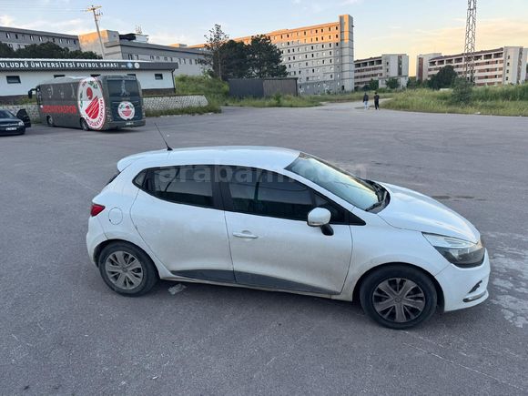 ORJİNAL 95 BİN KM CLİO