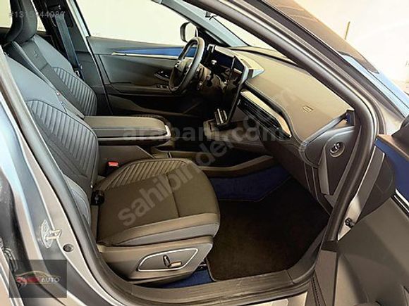 GÜNER AUTODAN RENAULT MEGANE E-TECH ESPRİT ALPİNE EV60