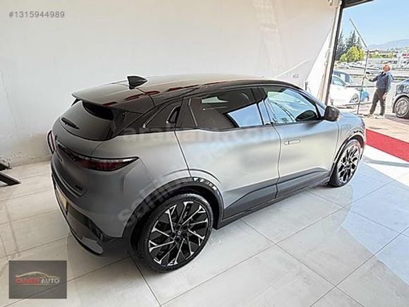 GÜNER AUTODAN RENAULT MEGANE E-TECH ESPRİT ALPİNE EV60