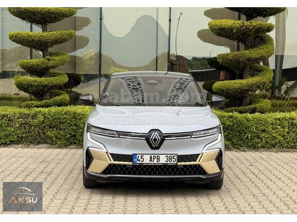 2023 Renault Megane E-Tech Iconic EV60 220 HP 68.000KM HATASIZ