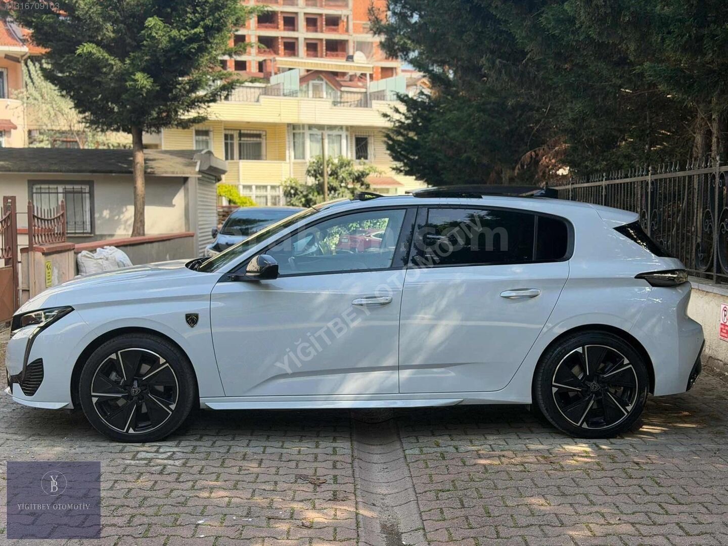 Galeriden Peugeot e-308 GT 2024 Model İstanbul 45.000 km Beyaz 2