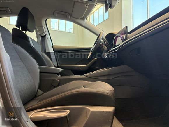 2024 MODEL SKODA OCTAVIA 1.5 MHEV PREMİUM