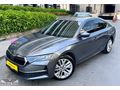 EKSTRA EKSTRALI-2025 ÇIKIŞLI SKODA OCTAVİA 1.5 PREMİUM-HATASIZ