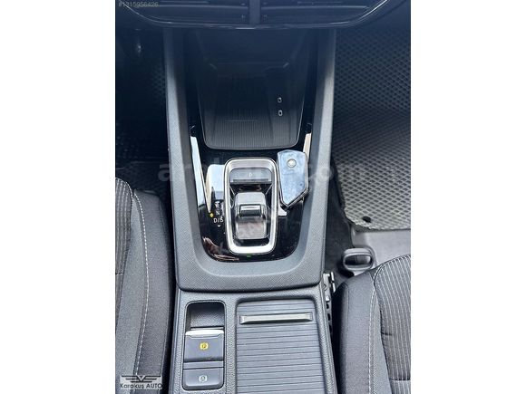EKSTRA EKSTRALI-2025 ÇIKIŞLI SKODA OCTAVİA 1.5 PREMİUM-HATASIZ