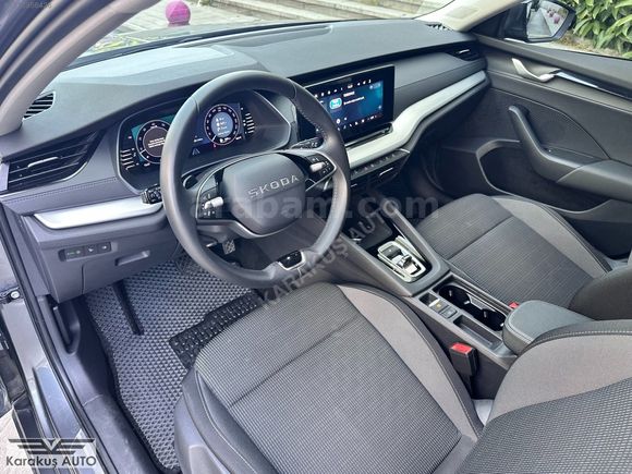 EKSTRA EKSTRALI-2025 ÇIKIŞLI SKODA OCTAVİA 1.5 PREMİUM-HATASIZ