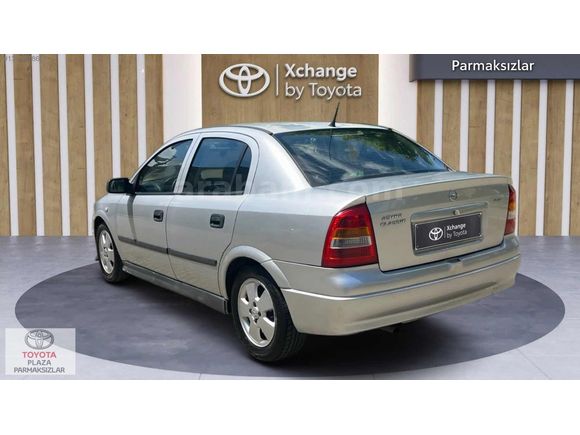 Astra Sedan 1.6 16V Classic (139.000 KM)