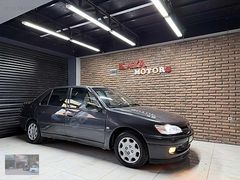 KAYA MOTORS'DAN 2000 PEUGEOT 306 1.6 PLATİNUM SEDAN CAM GİBİ