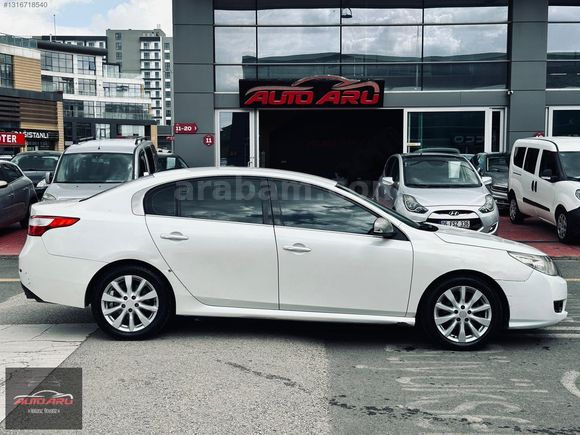 2011 TEK PARÇA BOYA SÜPER KASA RENAULT LATİTUDE 2.0