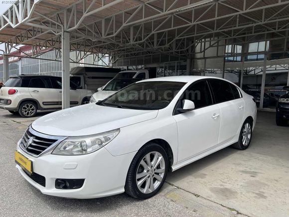 A REFERANS RENAULT LATİTUDE 2.0 PRİVİLEGE OTOMATİK DEĞİŞENSİZ
