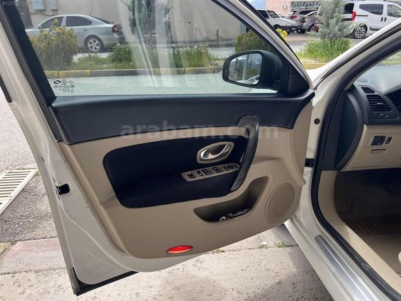 A REFERANS RENAULT LATİTUDE 2.0 PRİVİLEGE OTOMATİK DEĞİŞENSİZ