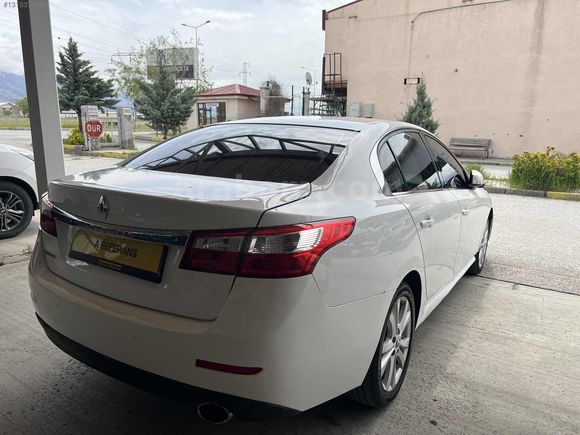 A REFERANS RENAULT LATİTUDE 2.0 PRİVİLEGE OTOMATİK DEĞİŞENSİZ