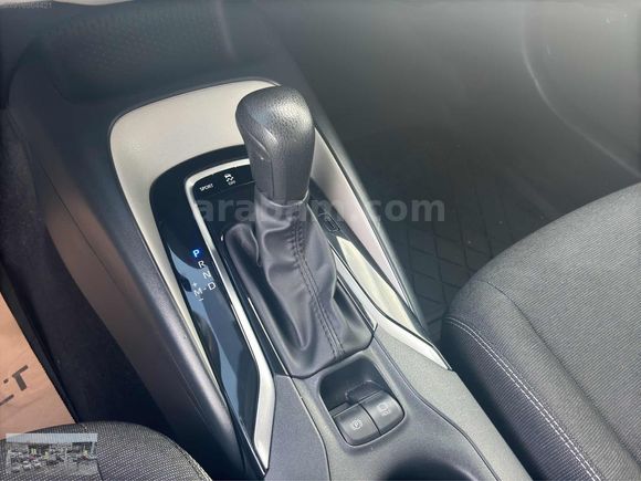2025 COROLLA 1.5 VİSİON PLUS 125HP 30.000KM BOYASIZ OTOMATİK