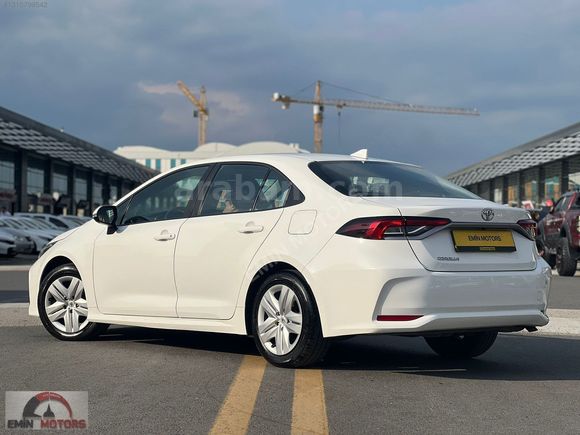 EMİN MOTORS DAN 2024 MODEL TOYOTA COROLLA 1.5 VİSİON PLUS HATASZ