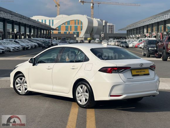 EMİN MOTORS DAN 2024 MODEL TOYOTA COROLLA 1.5 VİSİON PLUS HATASZ