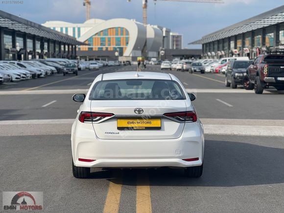 EMİN MOTORS DAN 2024 MODEL TOYOTA COROLLA 1.5 VİSİON PLUS HATASZ