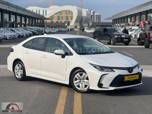 EMİN MOTORS DAN 2024 MODEL TOYOTA COROLLA 1.5 VİSİON PLUS HATASZ