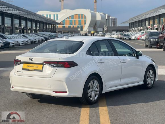 EMİN MOTORS DAN 2024 MODEL TOYOTA COROLLA 1.5 VİSİON PLUS HATASZ
