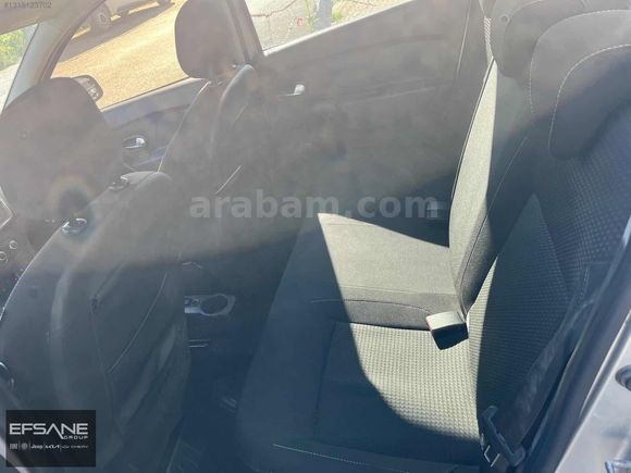 FIAT ALFA JEEP CHERY ANA BAYİ EFSANE GEBZE-2017 SYMBOL TOUCH