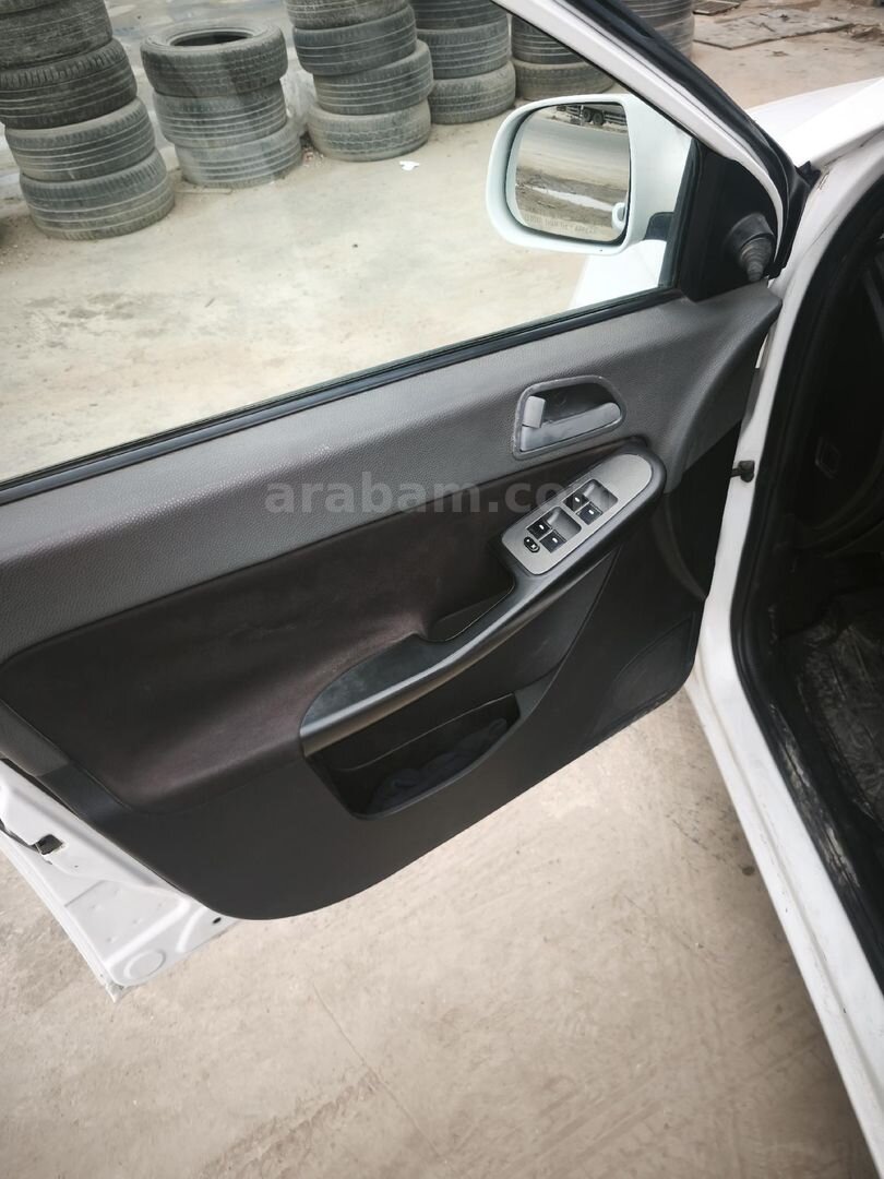 Sahibinden Tata Vista 1.3 TDI Quadrojet Aura 2011 Model Şanlıurfa 100.000 km Beyaz 7