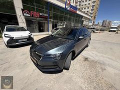2020 MODEL CAM TAVANLI HATASIZ BOYASIZ HASAR KAYITSIZ 95 BİN KM