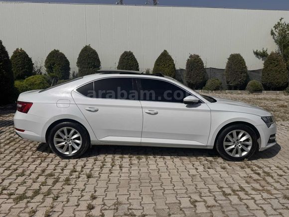 2021 SUPERB 140 BİN KM HASARSIZ
