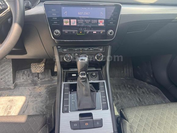2021 SUPERB 140 BİN KM HASARSIZ