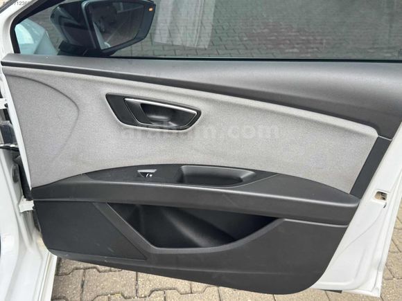 2017 OTOMATİK SEAT LEON