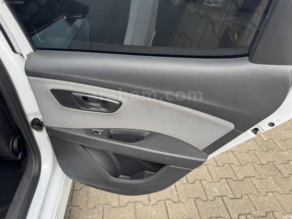 2017 OTOMATİK SEAT LEON
