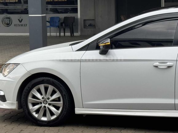 2017 OTOMATİK SEAT LEON
