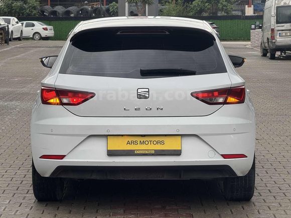 2017 OTOMATİK SEAT LEON