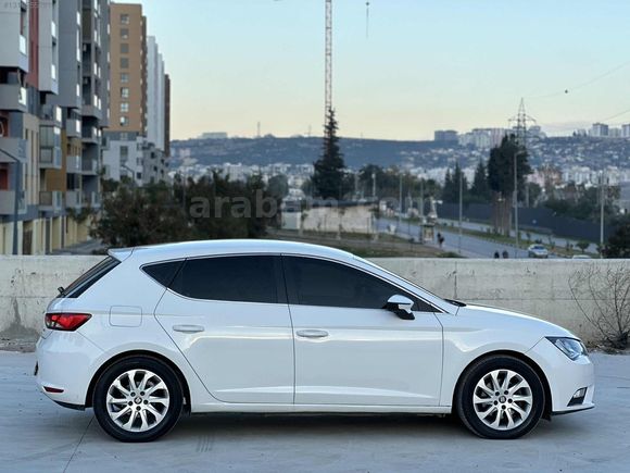 ""DEĞİŞENSİZ HASAR KAYITSIZ HATASIZ LEON OTOMATİK""