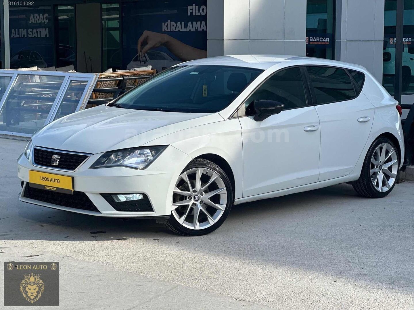 Galeriden Seat Leon 1.6 TDI Style 2017 Model Adana 207.000 km Beyaz 1
