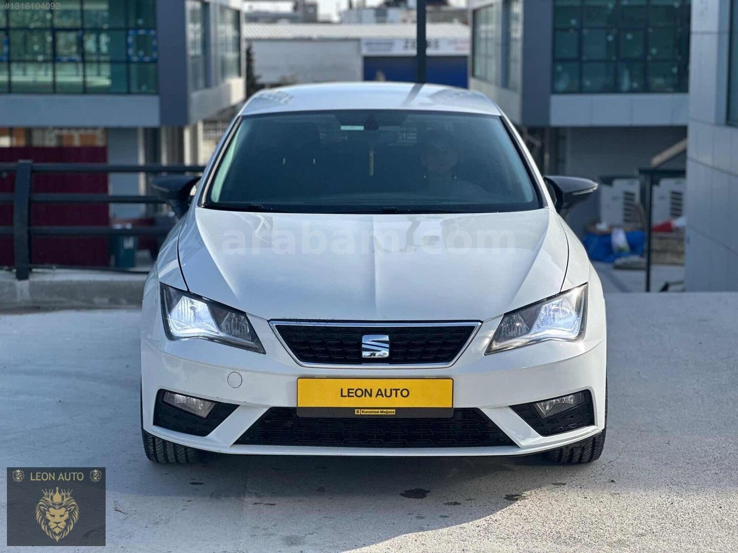 Galeriden Seat Leon 1.6 TDI Style 2017 Model Adana 207.000 km Beyaz 2