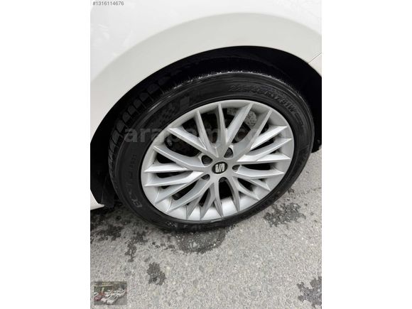 BAYRAMTEPE OTO DAN 350 BİN PEŞİNAT İLE 2017 CAM TAVAN LEON